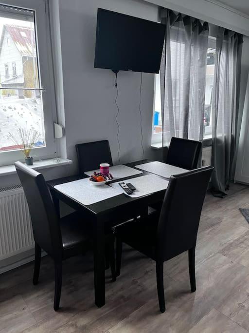 Ferienwohnung Am Meetingpoint Weilmunster Esterno foto